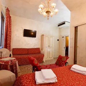 Casa Martini Πανσιόν